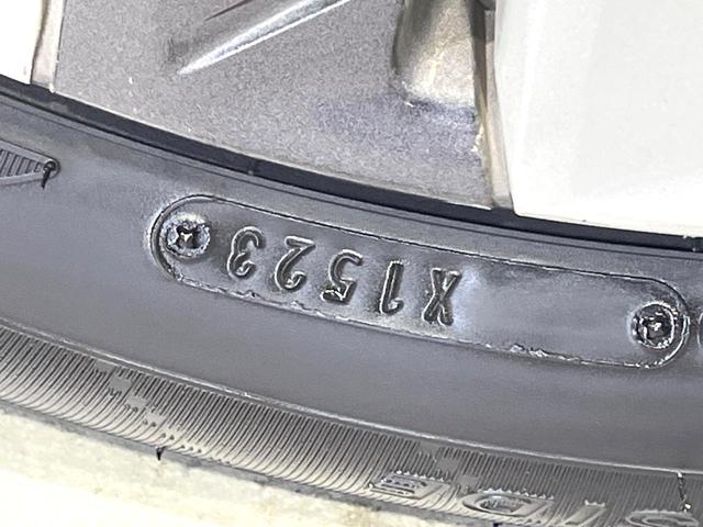 フィットハイブリッド Lパッケージ 禁煙車 純正ナビ バックカメラ 衝突軽減装置 ETC LEDヘッド Bluetooth クルコン ステアリングスイッチ スマートキー オートライト オートエアコン 横滑り防止装置 電動格納ミラー(25枚目)