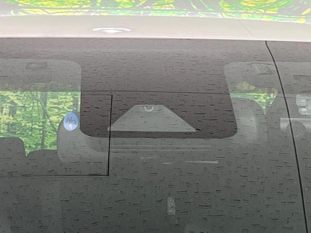 アクア X 全周囲カメラ 衝突被害軽減システム レーダークルーズ 禁煙車 ドラレコ コーナーセンサー スマートキー LEDヘッド ETC オートハイビーム 車線逸脱警報 オートライト オートエアコン(7枚目)