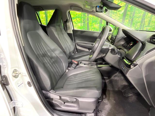 アクア X 全周囲カメラ 衝突被害軽減システム レーダークルーズ 禁煙車 ドラレコ コーナーセンサー スマートキー LEDヘッド ETC オートハイビーム 車線逸脱警報 オートライト オートエアコン(8枚目)