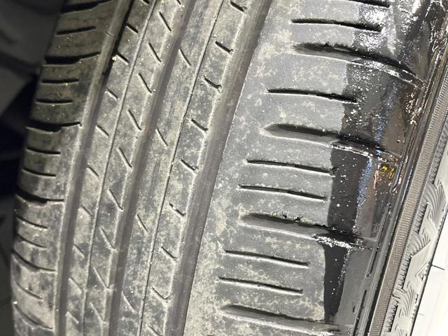 アクア X 全周囲カメラ 衝突被害軽減システム レーダークルーズ 禁煙車 ドラレコ コーナーセンサー スマートキー LEDヘッド ETC オートハイビーム 車線逸脱警報 オートライト オートエアコン(33枚目)