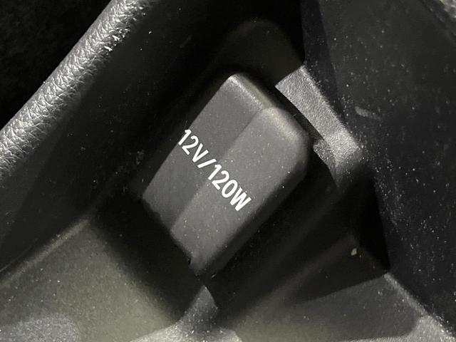 アクア X 全周囲カメラ 衝突被害軽減システム レーダークルーズ 禁煙車 ドラレコ コーナーセンサー スマートキー LEDヘッド ETC オートハイビーム 車線逸脱警報 オートライト オートエアコン(51枚目)