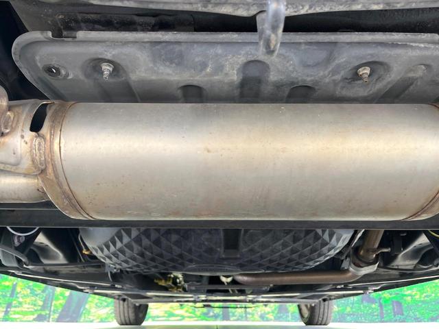 コペン セロ　禁煙車　シートヒーター　スマートキー　ＬＥＤヘッド　ＥＴＣ　オートエアコン　純正１６インチアルミ　革巻きステアリング　ＣＤ再生　ステアリングスイッチ　アイドリングストップ　電動ミラー（18枚目）