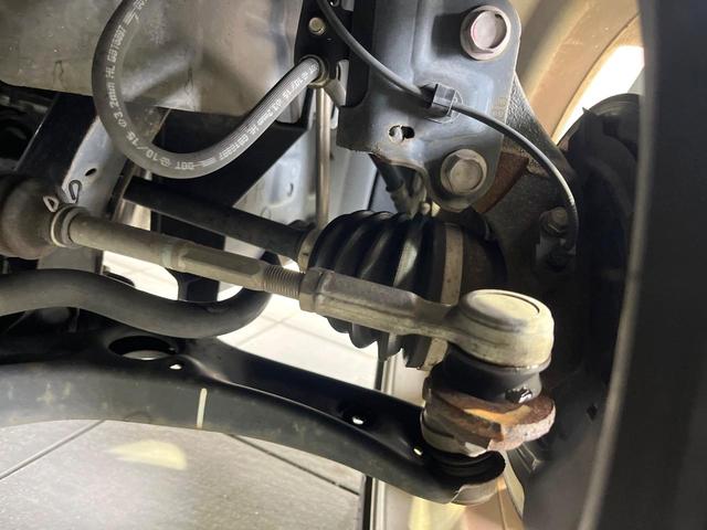 コペン セロ　禁煙車　シートヒーター　スマートキー　ＬＥＤヘッド　ＥＴＣ　オートエアコン　純正１６インチアルミ　革巻きステアリング　ＣＤ再生　ステアリングスイッチ　アイドリングストップ　電動ミラー（19枚目）