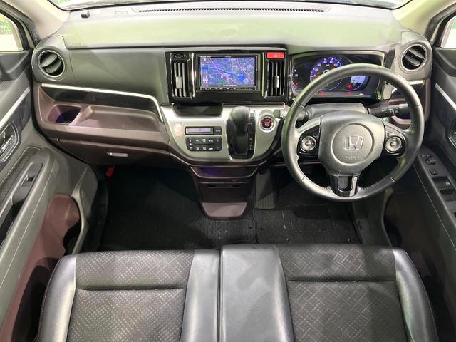 N-WGNカスタム G・Aパッケージ 禁煙車 SDナビ バックカメラ 衝突軽減装置 ハーフレザーシート ETC Bluetooth フルセグ ドラレコ スマートキー HIDヘッド クルーズコントロール オートライト オートエアコン(2枚目)