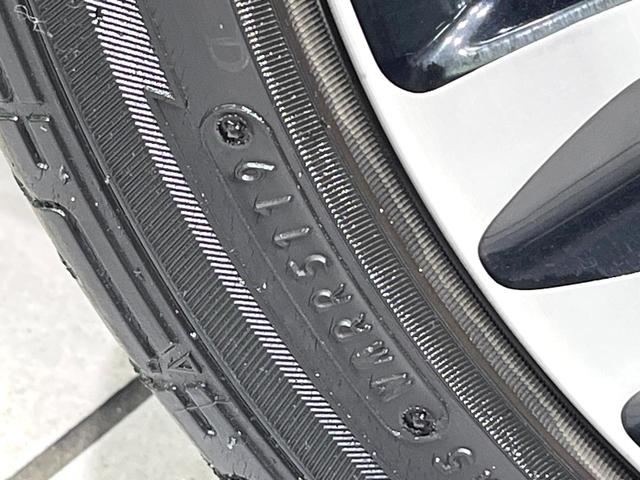 タント カスタムＲＳ　トップエディションＳＡＩＩ　禁煙車　純正８型ナビ　衝突被害軽減　バックカメラ　両側電動スライドドア　ＥＴＣ　フルセグ　Ｂｌｕｅｔｏｏｔｈ接続　アイドリングストップ　ＬＥＤヘッドライト　オートエアコン　オートライト（32枚目）