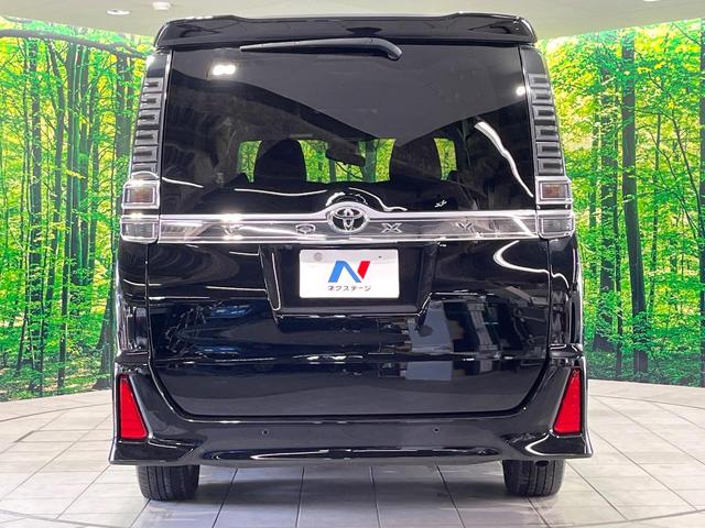 ヴォクシー ZS 煌III 純正10型SDナビ 12型後席モニター 両側電動スライドドア バックカメラ 衝突軽減装置 禁煙車 ハーフレザーシート コーナーセンサー スマートキー LEDヘッド ETC クルコン リアオートエアコン(16枚目)