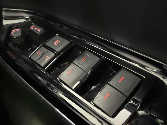 ヴォクシー ZS 煌III 純正10型SDナビ 12型後席モニター 両側電動スライドドア バックカメラ 衝突軽減装置 禁煙車 ハーフレザーシート コーナーセンサー スマートキー LEDヘッド ETC クルコン リアオートエアコン(38枚目)