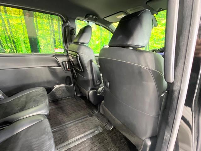 ヴォクシー ZS 煌III 純正10型SDナビ 12型後席モニター 両側電動スライドドア バックカメラ 衝突軽減装置 禁煙車 ハーフレザーシート コーナーセンサー スマートキー LEDヘッド ETC クルコン リアオートエアコン(39枚目)