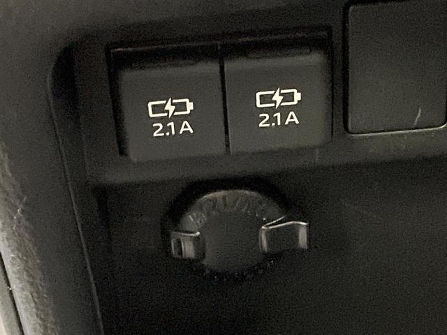 ヴォクシー ZS 煌III 純正10型SDナビ 12型後席モニター 両側電動スライドドア バックカメラ 衝突軽減装置 禁煙車 ハーフレザーシート コーナーセンサー スマートキー LEDヘッド ETC クルコン リアオートエアコン(56枚目)