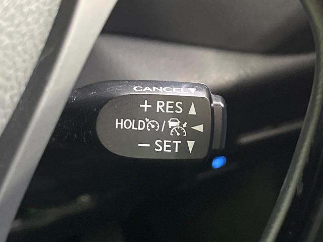 Ｃ－ＨＲ Ｇ　禁煙車　純正８型那ディスプレイオーディオ　バックカメラ　衝突軽減装置　レーダークルーズ　ＥＴＣ　Ｂｌｕｅｔｏｏｔｈ　ドラレコ　ＬＥＤヘッド　ＬＥＤフォグ　シートヒーター　オートハイビーム　スマートキー（6枚目）