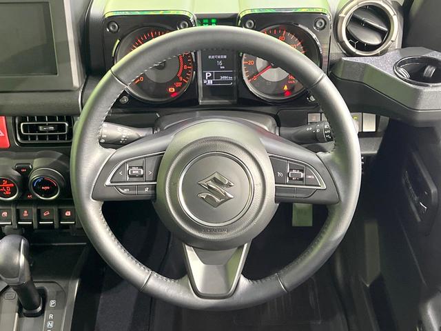 ジムニー XC 4WD 禁煙車 衝突軽減装置 シートヒーター LEDヘッド クリアランスソナー クルコン スマートキー 車線逸脱警報 アイドリングストップ ステアリングスイッチ オートエアコン オートライト(11枚目)