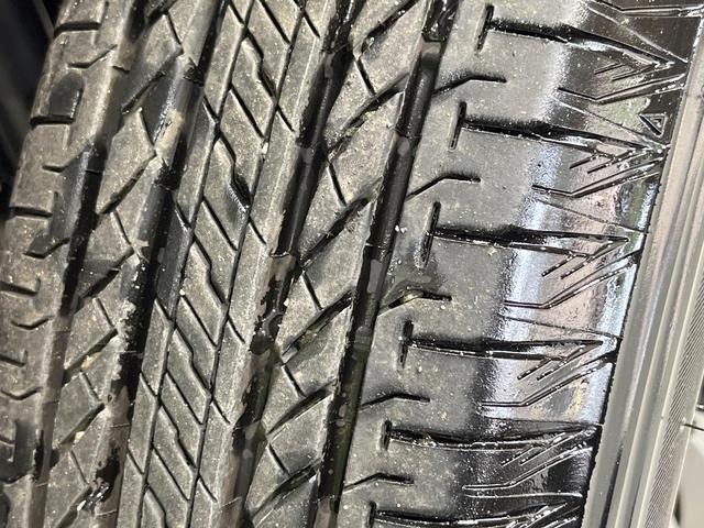 ジムニー XC 4WD 禁煙車 衝突軽減装置 シートヒーター LEDヘッド クリアランスソナー クルコン スマートキー 車線逸脱警報 アイドリングストップ ステアリングスイッチ オートエアコン オートライト(26枚目)