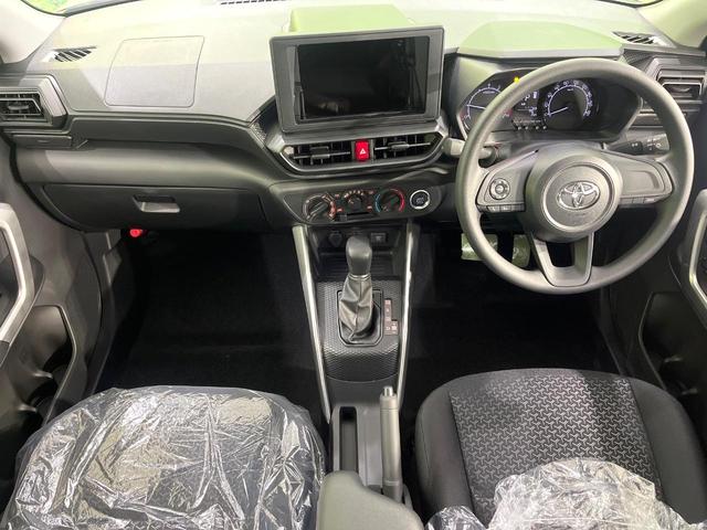 ライズ X 登録済未使用車 衝突軽減システム LEDヘッド オートハイビーム クリアランスソナー 車線逸脱警報 スマートキー オートライト プライバシーガラス エアコン アイドリングストップ 電動格納ミラー(2枚目)