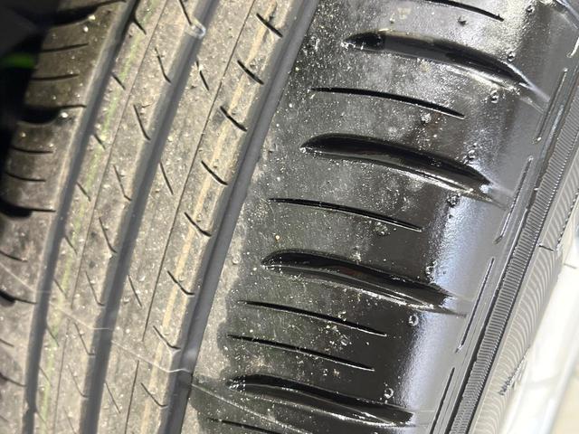 ライズ X 登録済未使用車 衝突軽減システム LEDヘッド オートハイビーム クリアランスソナー 車線逸脱警報 スマートキー オートライト プライバシーガラス エアコン アイドリングストップ 電動格納ミラー(32枚目)