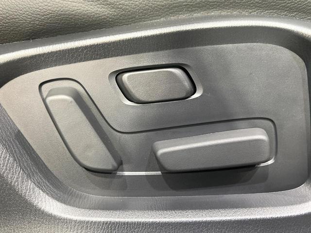 CX-5 XD スポーツアピアランス 禁煙車 純正10インチナビ 全周囲カメラ BOSEサウンド 衝突被害軽減システム レーダークルーズ レザーシート 前席シートエアコン ETC ドラレコ スマートキー LEDヘッド オートハイビーム(67枚目)