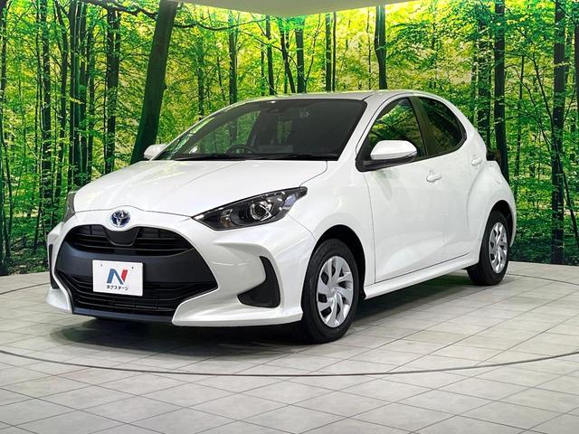 ヤリス ハイブリッドＧ　禁煙車　ディスプレイオーディオ　バックカメラ　衝突軽減装置　レーダークルーズ　ＥＴＣ　Ｂｌｕｅｔｏｏｔｈ　ドラレコ　スマートキー　レーンアシスト　オートマチックハイビーム　オートライト　電動格納ミラー（22枚目）