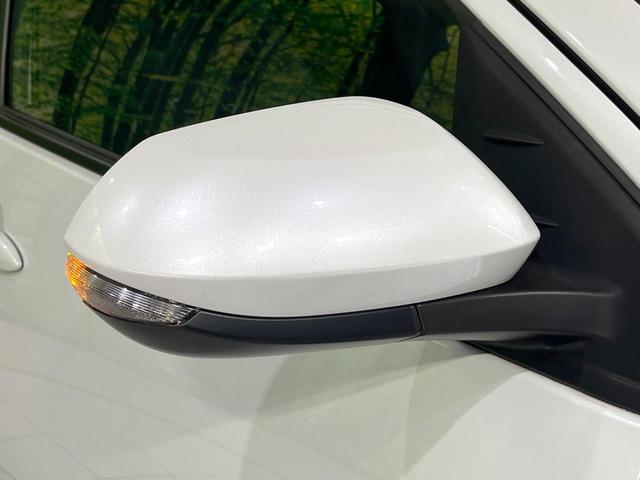 ヤリス ハイブリッドＧ　禁煙車　ディスプレイオーディオ　バックカメラ　衝突軽減装置　レーダークルーズ　ＥＴＣ　Ｂｌｕｅｔｏｏｔｈ　ドラレコ　スマートキー　レーンアシスト　オートマチックハイビーム　オートライト　電動格納ミラー（29枚目）