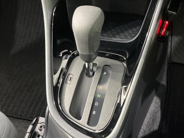 ヤリス ハイブリッドＧ　禁煙車　ディスプレイオーディオ　バックカメラ　衝突軽減装置　レーダークルーズ　ＥＴＣ　Ｂｌｕｅｔｏｏｔｈ　ドラレコ　スマートキー　レーンアシスト　オートマチックハイビーム　オートライト　電動格納ミラー（45枚目）