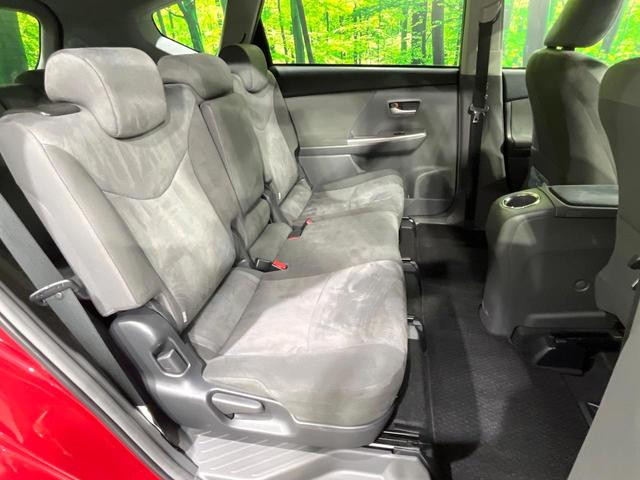 プリウスアルファ Gツーリングセレクション 禁煙車 7人乗り SDナビ バックカメラ ETC Bluetooth フルセグ ドラレコ スマートキー LEDヘッド クルーズコントロール オートライト 電動格納ミラー(9枚目)