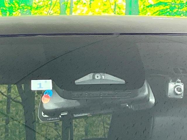 ヴォクシー ハイブリッドS-Z 禁煙車 モデリスタエアロ 10.5型ディスプレイオーディオ 両側電動スライドドア 全周囲カメラ 衝突軽減装置 レーダークルーズ 電動リアゲート ハーフレザーシート ETC Bluetooth フルセグ(6枚目)