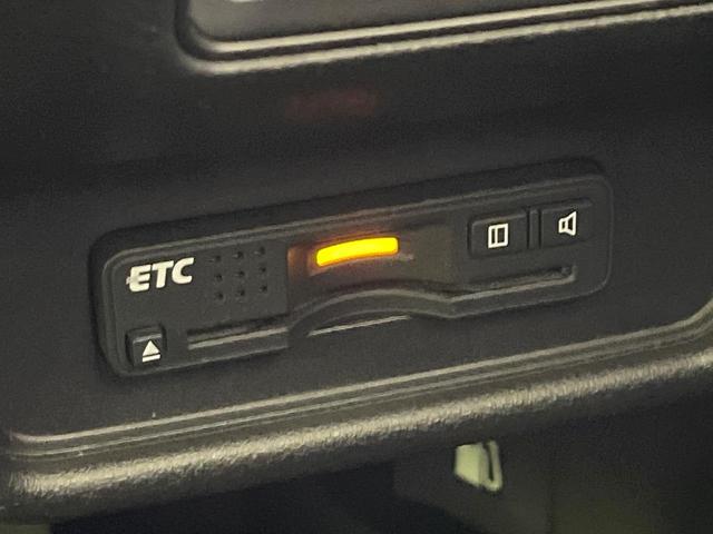 オデッセイ アブソルート・EX 禁煙車 純正ナビ バックカメラ 衝突被害軽減 両側電動スライドドア クルーズコントロール ETC LEDヘッドライト アイドリングストップ スマートキー プッシュスタート オートライト(7枚目)