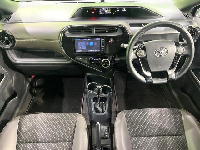 アクア クロスオーバー　グラム　禁煙車　純正ナビ　バックカメラ　衝突軽減装置　ＥＴＣ　Ｂｌｕｅｔｏｏｔｈ　ドラレコ　クリアランスソナー　ＬＥＤヘッド　オートハイビーム　電動格納ミラー　ステアリングスイッチ　先行車発進お知らせ（2枚目）