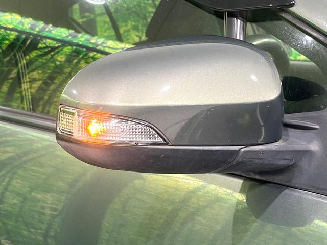 アクア クロスオーバー　グラム　禁煙車　純正ナビ　バックカメラ　衝突軽減装置　ＥＴＣ　Ｂｌｕｅｔｏｏｔｈ　ドラレコ　クリアランスソナー　ＬＥＤヘッド　オートハイビーム　電動格納ミラー　ステアリングスイッチ　先行車発進お知らせ（30枚目）