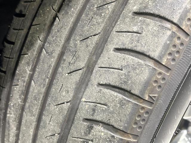 アクア クロスオーバー　グラム　禁煙車　純正ナビ　バックカメラ　衝突軽減装置　ＥＴＣ　Ｂｌｕｅｔｏｏｔｈ　ドラレコ　クリアランスソナー　ＬＥＤヘッド　オートハイビーム　電動格納ミラー　ステアリングスイッチ　先行車発進お知らせ（33枚目）