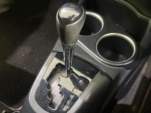 アクア クロスオーバー　グラム　禁煙車　純正ナビ　バックカメラ　衝突軽減装置　ＥＴＣ　Ｂｌｕｅｔｏｏｔｈ　ドラレコ　クリアランスソナー　ＬＥＤヘッド　オートハイビーム　電動格納ミラー　ステアリングスイッチ　先行車発進お知らせ（48枚目）