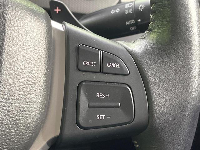 スイフト ＲＳ　禁煙車　ＳＤナビ　バックカメラ　クルコン　ＥＴＣ　Ｂｌｕｅｔｏｏｔｈ　スマートキー　ＨＩＤヘッド　ステアリングスイッチ　純正１６インチアルミ　フォグライト　電動格納ミラー　パワーウィンドウ　ＣＤ再生（6枚目）