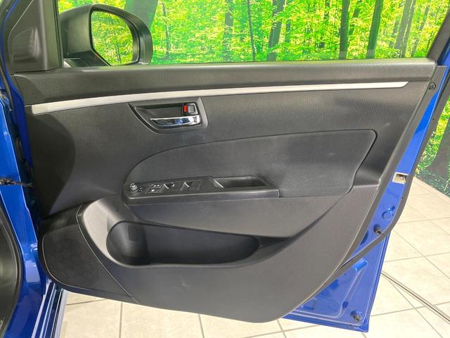 スイフト ＲＳ　禁煙車　ＳＤナビ　バックカメラ　クルコン　ＥＴＣ　Ｂｌｕｅｔｏｏｔｈ　スマートキー　ＨＩＤヘッド　ステアリングスイッチ　純正１６インチアルミ　フォグライト　電動格納ミラー　パワーウィンドウ　ＣＤ再生（34枚目）