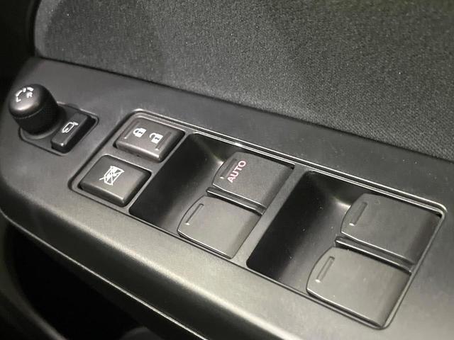 スイフト ＲＳ　禁煙車　ＳＤナビ　バックカメラ　クルコン　ＥＴＣ　Ｂｌｕｅｔｏｏｔｈ　スマートキー　ＨＩＤヘッド　ステアリングスイッチ　純正１６インチアルミ　フォグライト　電動格納ミラー　パワーウィンドウ　ＣＤ再生（36枚目）