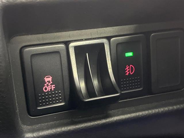 スイフト ＲＳ　禁煙車　ＳＤナビ　バックカメラ　クルコン　ＥＴＣ　Ｂｌｕｅｔｏｏｔｈ　スマートキー　ＨＩＤヘッド　ステアリングスイッチ　純正１６インチアルミ　フォグライト　電動格納ミラー　パワーウィンドウ　ＣＤ再生（37枚目）