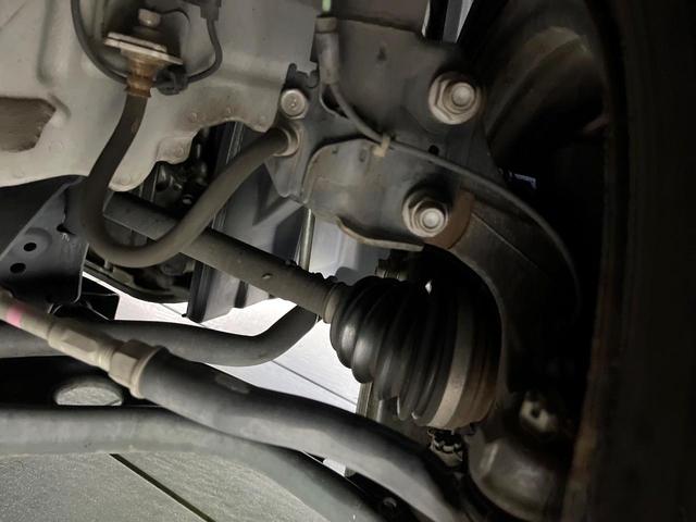 アクア Sスタイルブラック 純正SDナビ バックカメラ 衝突被害軽減 ETC オートハイビーム Bluetooth オートエアコン 車線逸脱警報 スマートキー ステアリングスイッチ 電動格納ミラー 先行車発進お知らせ CD再生(20枚目)