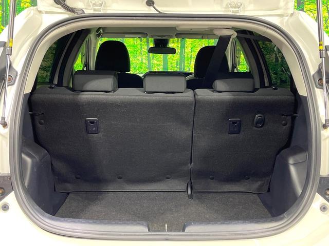 アクア Sスタイルブラック 純正SDナビ バックカメラ 衝突被害軽減 ETC オートハイビーム Bluetooth オートエアコン 車線逸脱警報 スマートキー ステアリングスイッチ 電動格納ミラー 先行車発進お知らせ CD再生(27枚目)