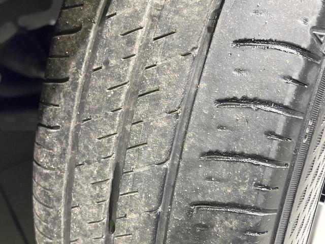 アクア Sスタイルブラック 純正SDナビ バックカメラ 衝突被害軽減 ETC オートハイビーム Bluetooth オートエアコン 車線逸脱警報 スマートキー ステアリングスイッチ 電動格納ミラー 先行車発進お知らせ CD再生(33枚目)