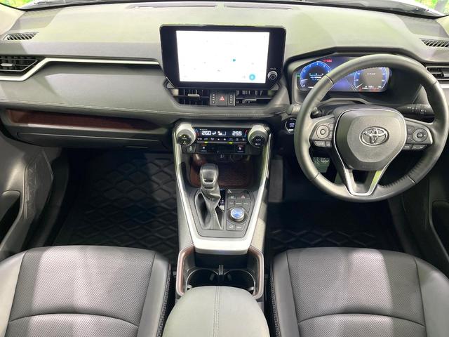 ＲＡＶ４ Ｇ　Ｚパッケージ　禁煙車　モデリスタエアロ　４ＷＤ　１０．５型ディスプレイオーディオ　全周囲カメラ　衝突軽減装置　レーダークルーズ　ＥＴＣ　Ｂｌｕｅｔｏｏｔｈ　フルセグ　前席シートエアコン　パワーシート　ドラレコ（2枚目）