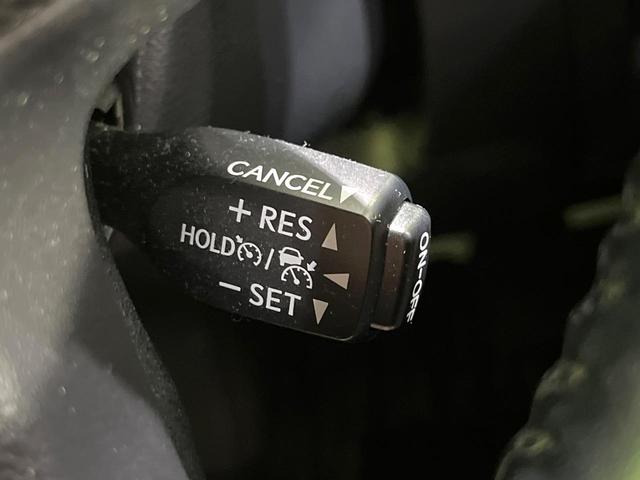 �y���[�_�[�N���[�Y�R���g���[���z�������H�ł̒��������s���y�ɁI�I�����ő��x��ۂN���[�Y�R���g���[�����A�Փˌy���V�X�e���ƘA�g���A�O���̎ԗ������m���ĎԊԂ�ۂ悤�ɑ��x���߂��Ă���܂��I�I