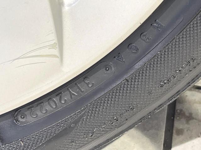 アクア Sスタイルブラック 禁煙車 純正ナビ 衝突軽減装置 ETC Bluetooth フルセグ ドラレコ コーナーセンサー スマートキー レーンアシスト オートマチックハイビーム オートライト オートエアコン 電動格納ミラー(24枚目)