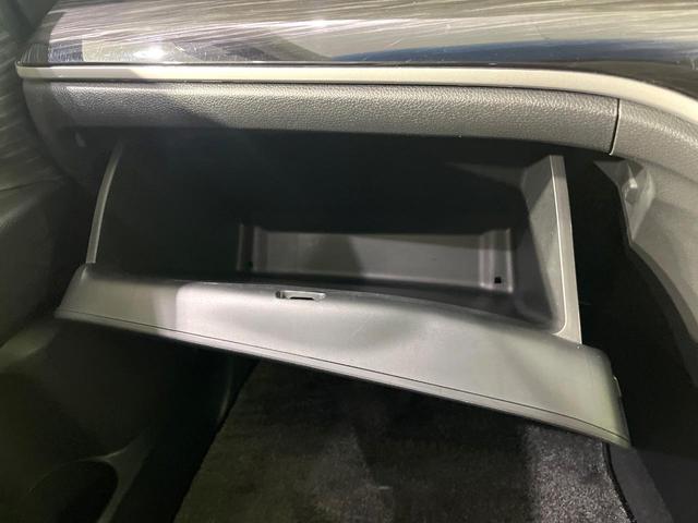 オデッセイ アブソルート・ＥＸホンダセンシング　禁煙車　後席モニター　両側電動スライドドア　純正８型ナビ　バックカメラ　ホンダセンシング　レーダークルーズ　ハーフレザーシート　パワーシート　スマートキー　ＬＥＤヘッド　ＥＴＣ　Ｂｌｕｅｔｏｏｔｈ再生（58枚目）