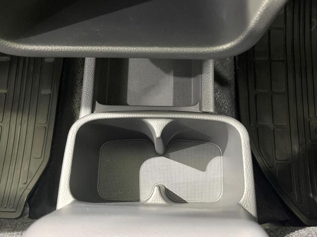 キャリイトラック 農繁スペシャル　禁煙車　４ＷＤ　ＭＴ車　オーディオ　衝突被害軽減システム　ＬＥＤヘッド　車線逸脱警報　オートライト　パワーステアリング　パワーウインドウ　リモコンキー　パワードアロック　エアコン　ドアポケット（45枚目）