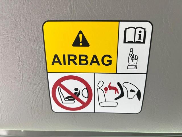 キャリイトラック 農繁スペシャル　禁煙車　４ＷＤ　ＭＴ車　オーディオ　衝突被害軽減システム　ＬＥＤヘッド　車線逸脱警報　オートライト　パワーステアリング　パワーウインドウ　リモコンキー　パワードアロック　エアコン　ドアポケット（51枚目）