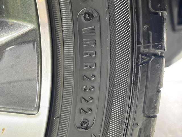 ワゴンR 20周年記念車 禁煙車 SDナビ バックカメラ 衝突軽減装置 シートヒーター ETC ドラレコ Bluetooth 純正15インチアルミ オートエアコン スマートキー HIDヘッド アイドリングストップ CD再生(31枚目)