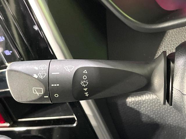 ルーミー カスタムＧ　禁煙車　後席モニター　純正ＳＤナビ　バックカメラ　衝突軽減装置　両側電動スライド　ＥＴＣ　ドラレコ　コーナーセンサー　スマートキー　ＬＥＤヘッド　クルコン　純正１４インチアルミ　オートエアコン（40枚目）