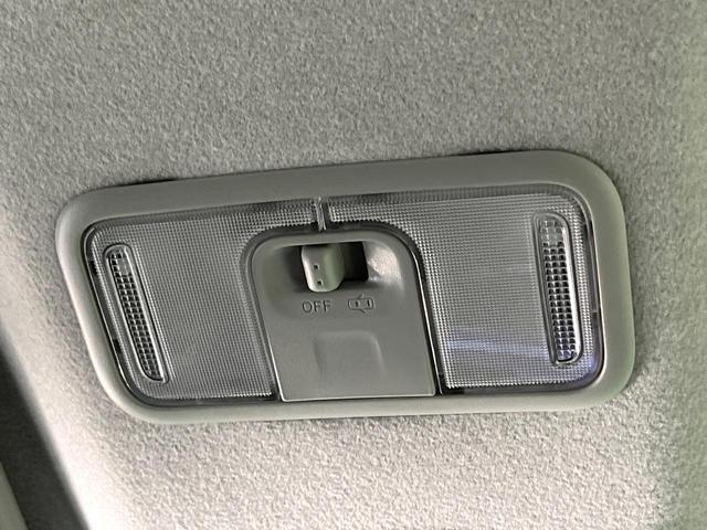 ルーミー カスタムＧ　禁煙車　後席モニター　純正ＳＤナビ　バックカメラ　衝突軽減装置　両側電動スライド　ＥＴＣ　ドラレコ　コーナーセンサー　スマートキー　ＬＥＤヘッド　クルコン　純正１４インチアルミ　オートエアコン（46枚目）