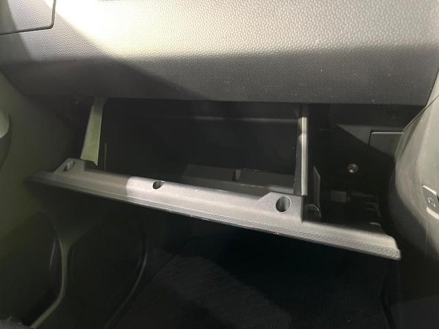 ルーミー カスタムＧ　禁煙車　後席モニター　純正ＳＤナビ　バックカメラ　衝突軽減装置　両側電動スライド　ＥＴＣ　ドラレコ　コーナーセンサー　スマートキー　ＬＥＤヘッド　クルコン　純正１４インチアルミ　オートエアコン（51枚目）