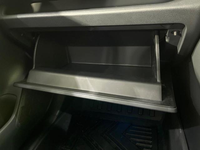 RAV4 ハイブリッドアドベンチャー オフロードパッケージII 4WD 禁煙車 純正10.5型ディスプレイオーディオ バックカメラ 衝突軽減装置 レーダークルーズ シートエアコン シートヒーター LEDヘッド LEDフォグ ルーフレール ブレーキホールド(60枚目)