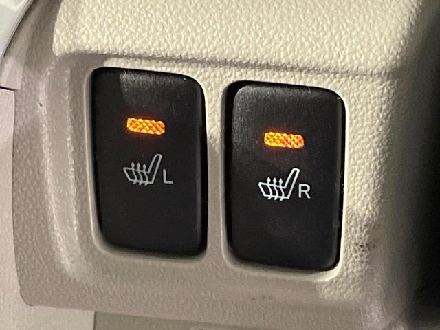 キャスト スタイルＧ　ＶＳ　ＳＡＩＩＩ　禁煙車　全周囲カメラ　衝突軽減システム　純正ナビ　ヒートシーター　レーンアシスト　純正１５インチアルミ　オートエアコン　オートハイビーム　スマートキー　ＬＥＤヘッドライト　アイドリングストップ（6枚目）