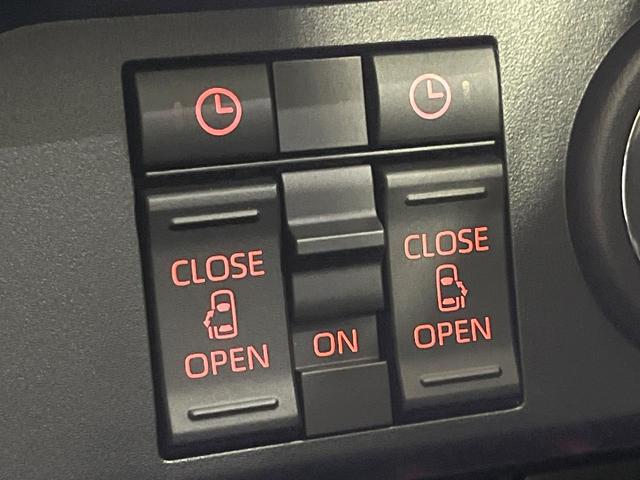 ルーミー カスタムＧ－Ｔ　登録済未使用車　ターボ　純正９型デイスプレイオーディオ　両側電動スライドドア　全周囲カメラ　衝突軽減装置　レーダークルーズ　スマートキー　ＬＥＤヘッド　レーンアシスト　オートライト　オートエアコン（4枚目）