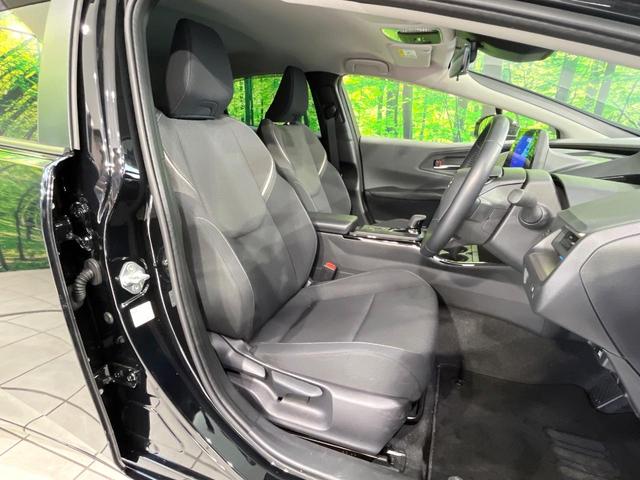 プリウス Ｇ　禁煙車　８型デイスプレイオーディオ　全周囲カメラ　衝突軽減装置　レーダークルーズ　ＥＴＣ　Ｂｌｕｅｔｏｏｔｈ　フルセグ　ドラレコ　コーナーセンサー　スマートキー　シートヒーター　ＬＥＤヘッド（8枚目）